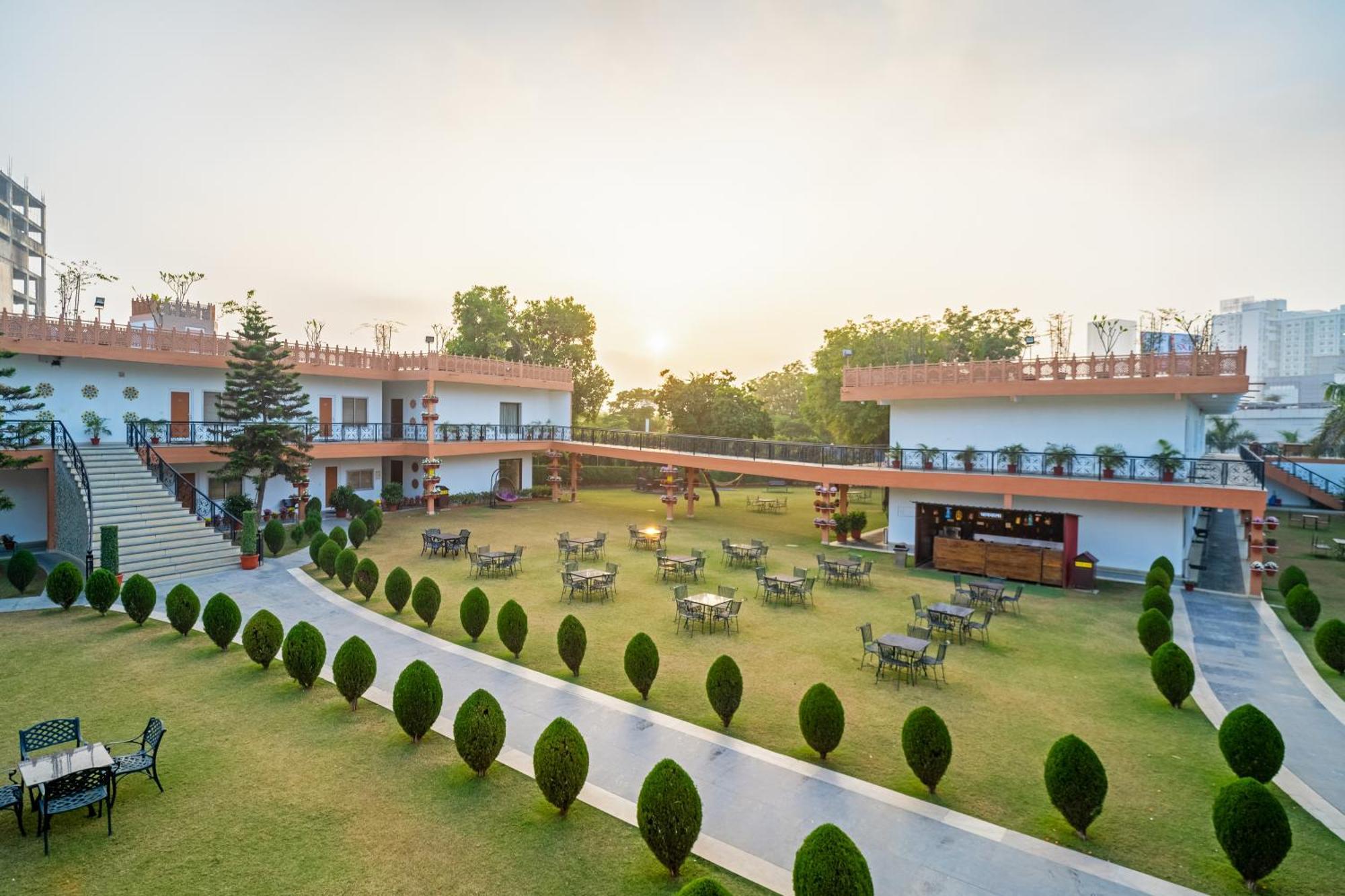 Aapno Ghar Resort & Amusement Park Gurgaon Dış mekan fotoğraf